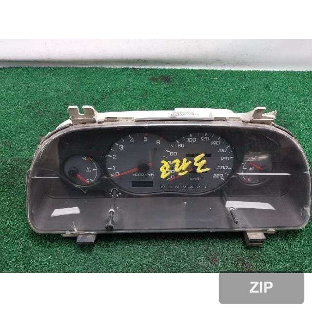 KG Mobility (Ssangyong) New Korando 2002 — приборная панель 80201-06930