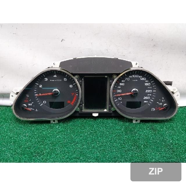 Audi A6 2010 — панель приборов 4F0 920 901 M