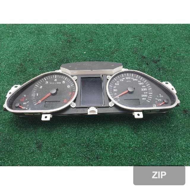 Audi A6 2007 — панель приборов 4F0 920 901 B