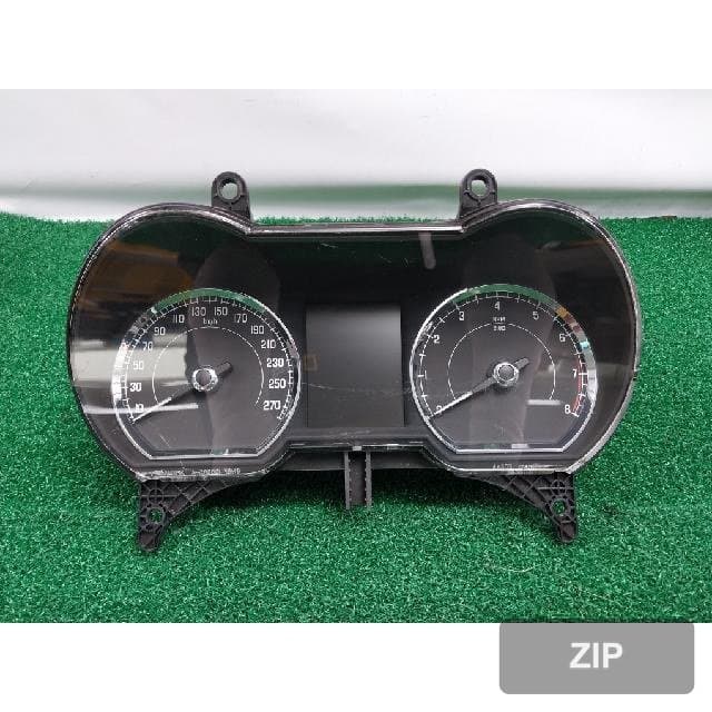 Jaguar XK 4.2 V8 Convertible 2011 — панель приборов 9W83-10849-BE