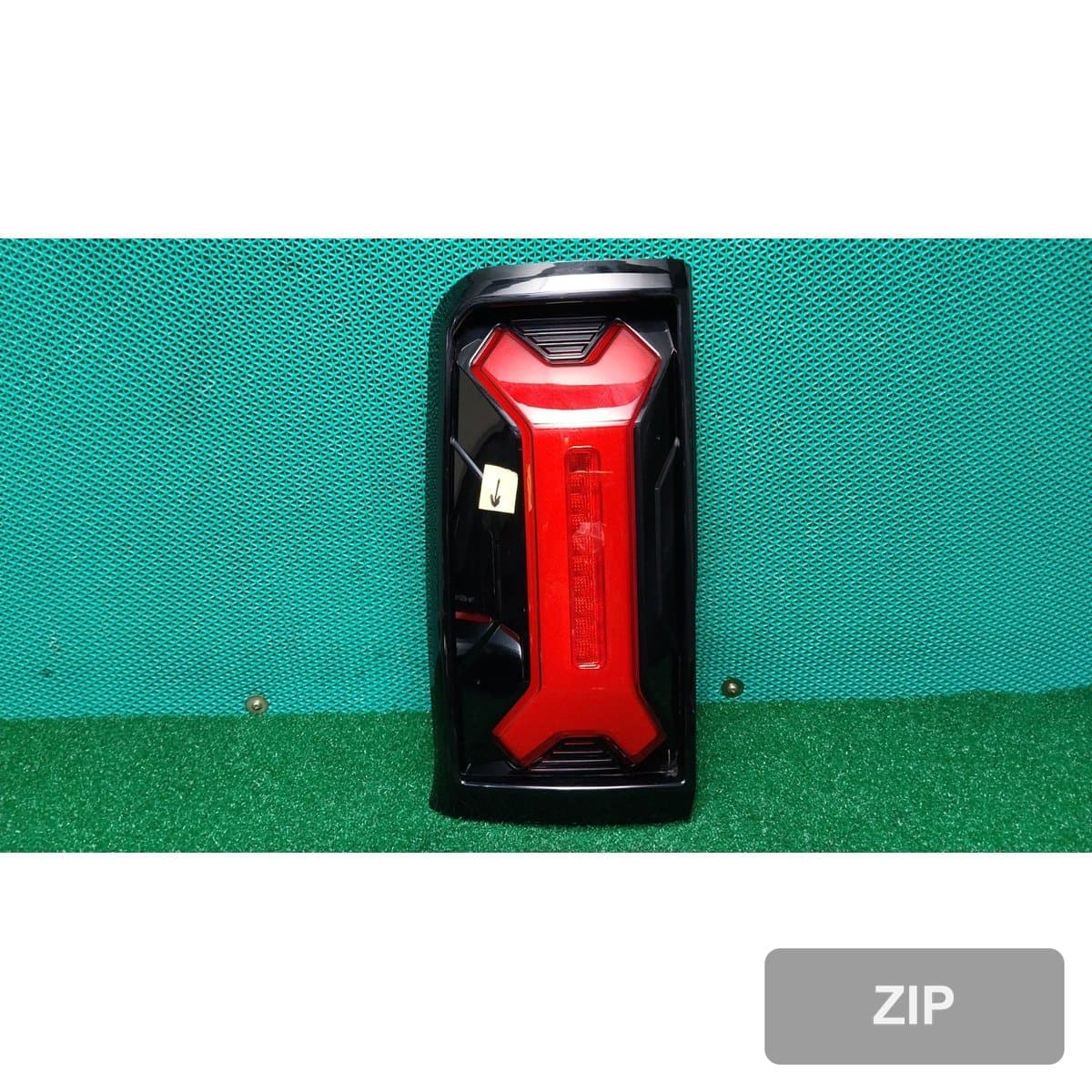 KG Mobility Torres Electric 2WD 2025 — фонарь задний левый