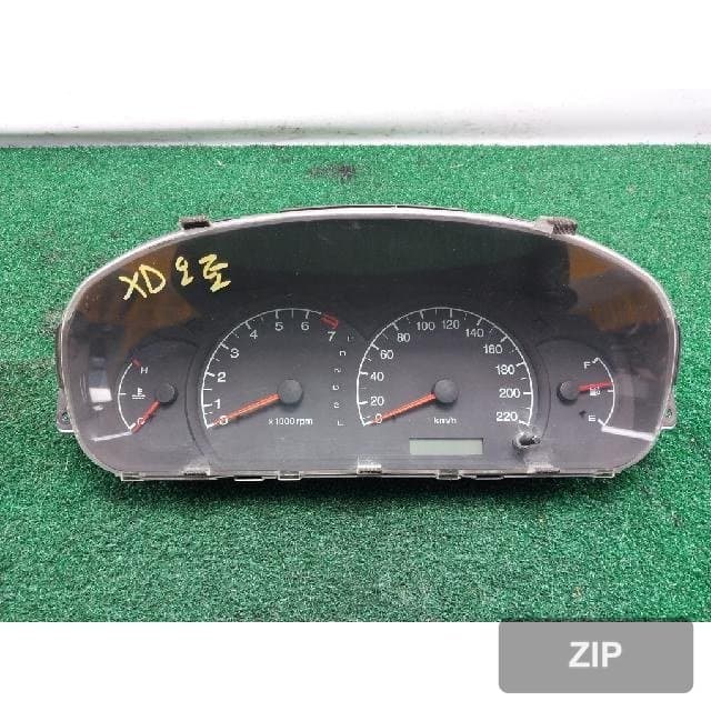 Hyundai Avante XD 2001 — панель приборов 94003-2D010