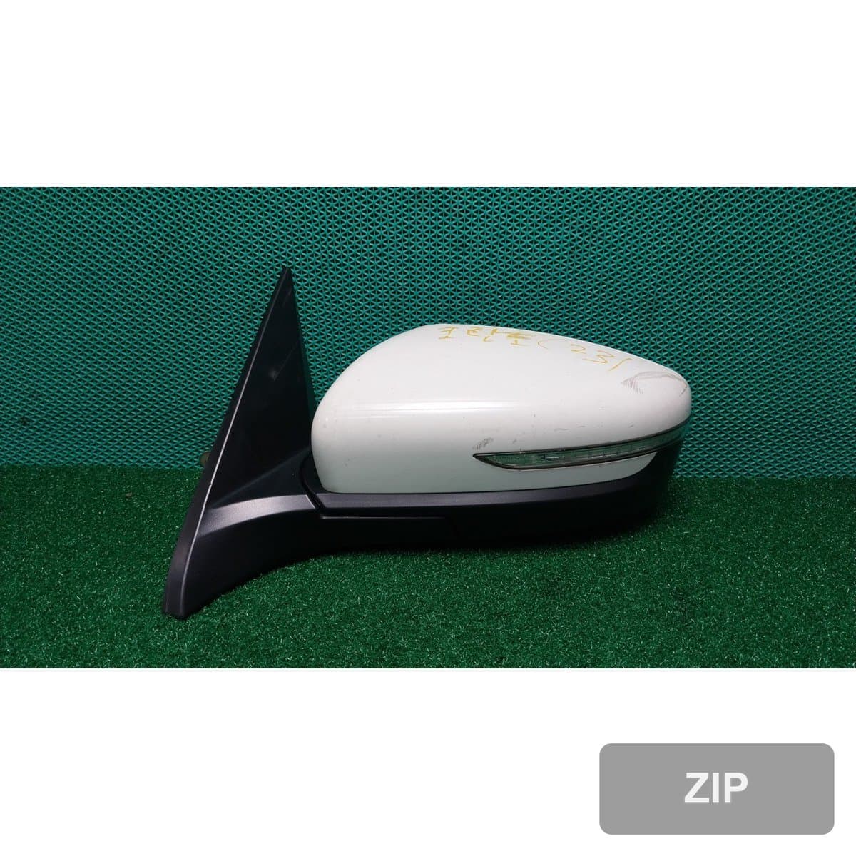 KG모빌리티(쌍용) 뷰티풀 코란도 2023 боковое зеркало левое