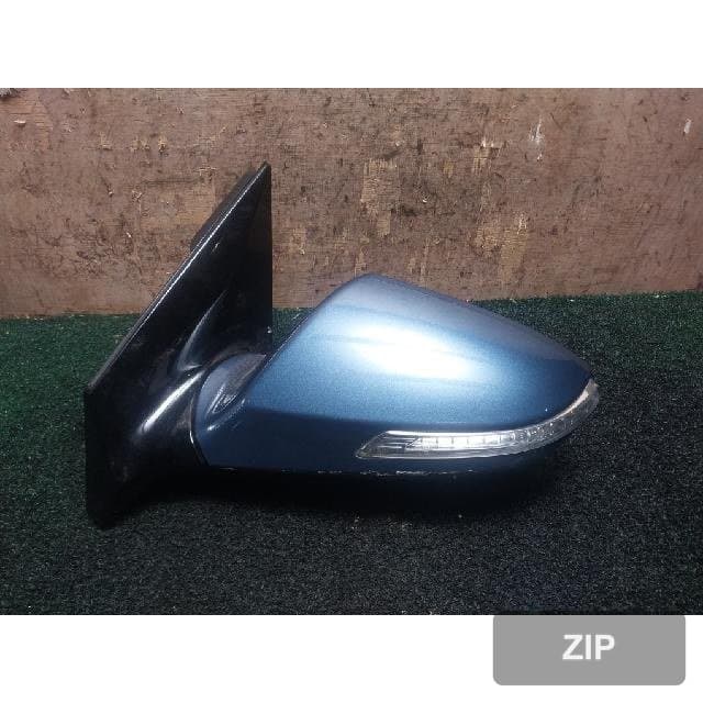 Hyundai i40 2011 — зеркало бокового вида левое 876103Z000