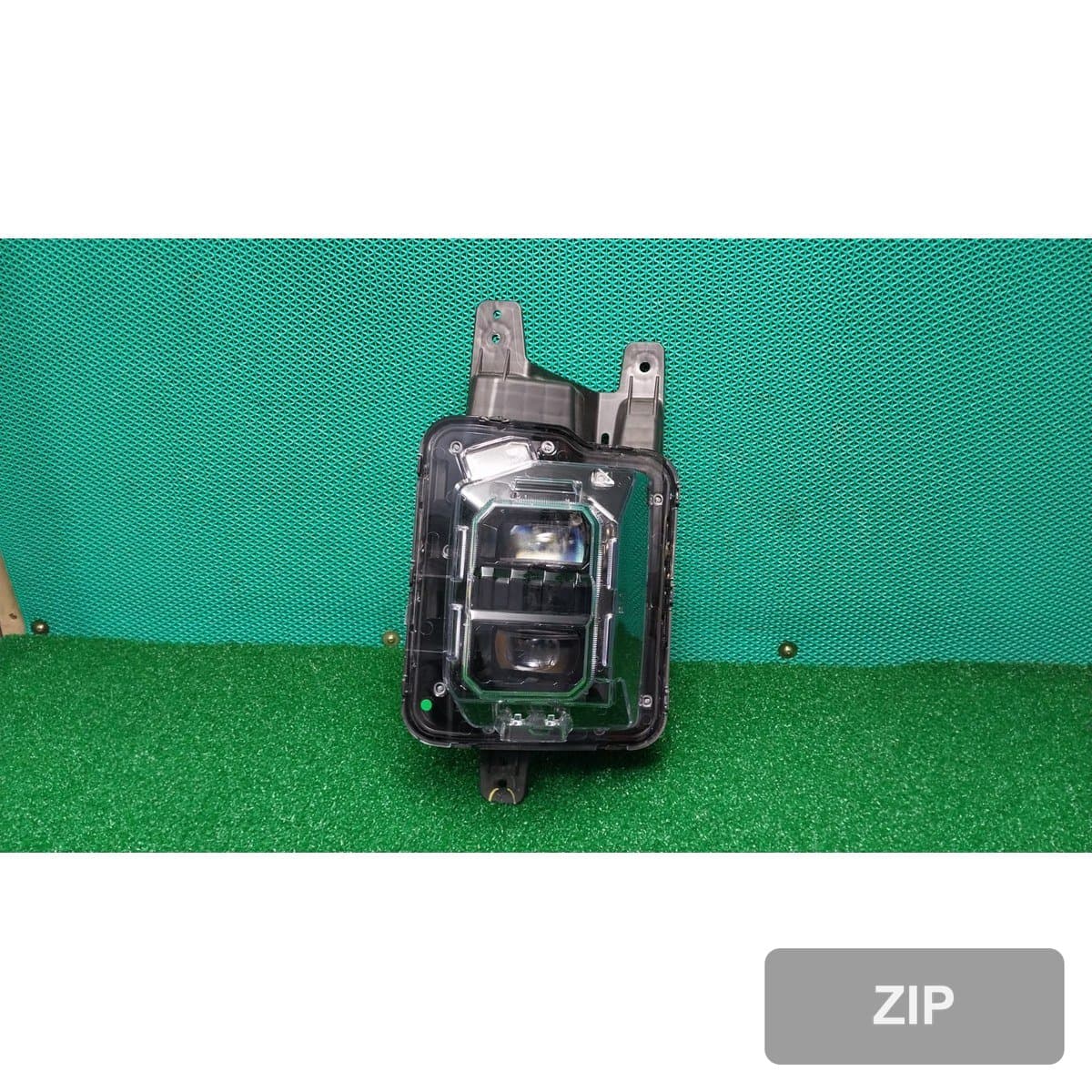 KG모빌리티 Torres EVX E5 2024 — фара левая