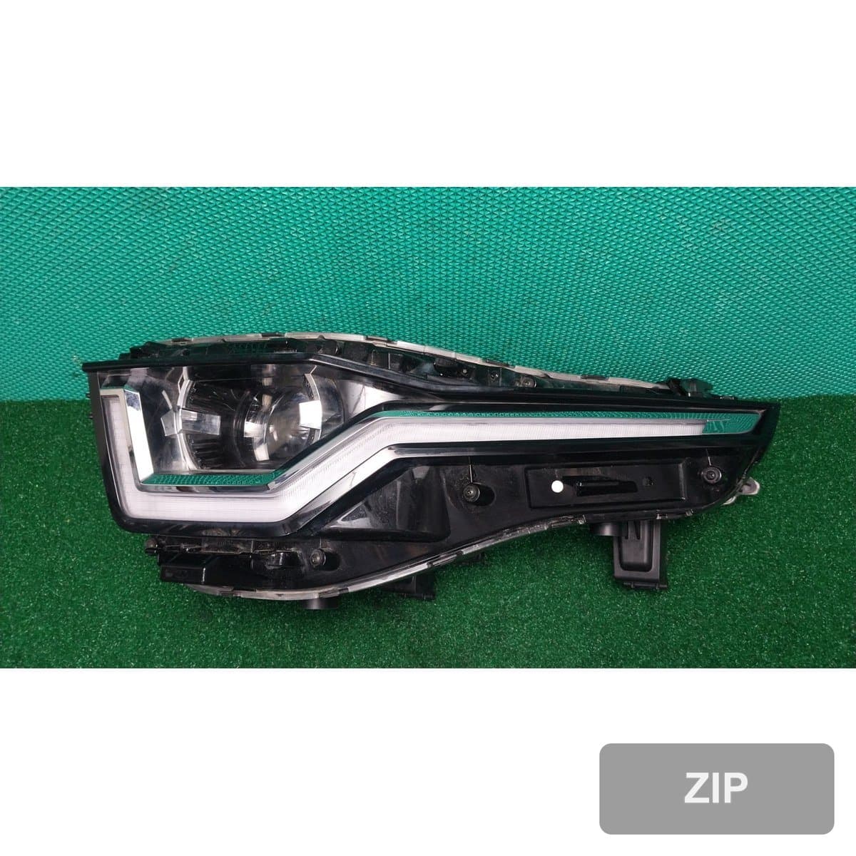 KG모빌리티 Torres 1.5 2WD T5 2023 — фара передняя левая 8310141200