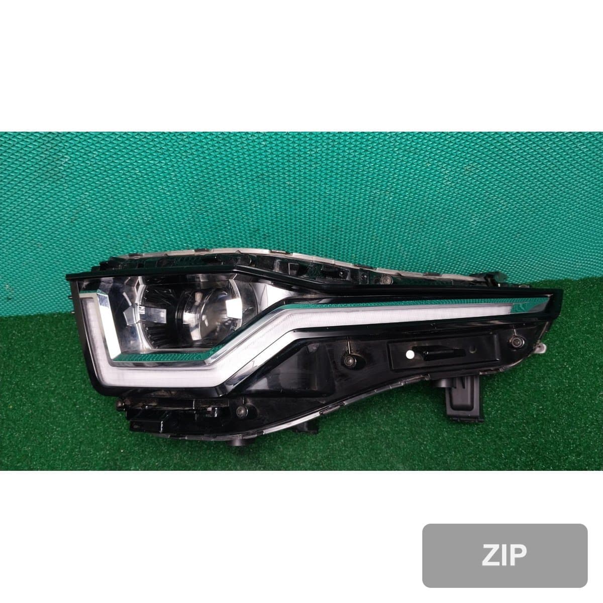 KG모빌리티 Torres 1.5 2WD T5 2023 — фара левая