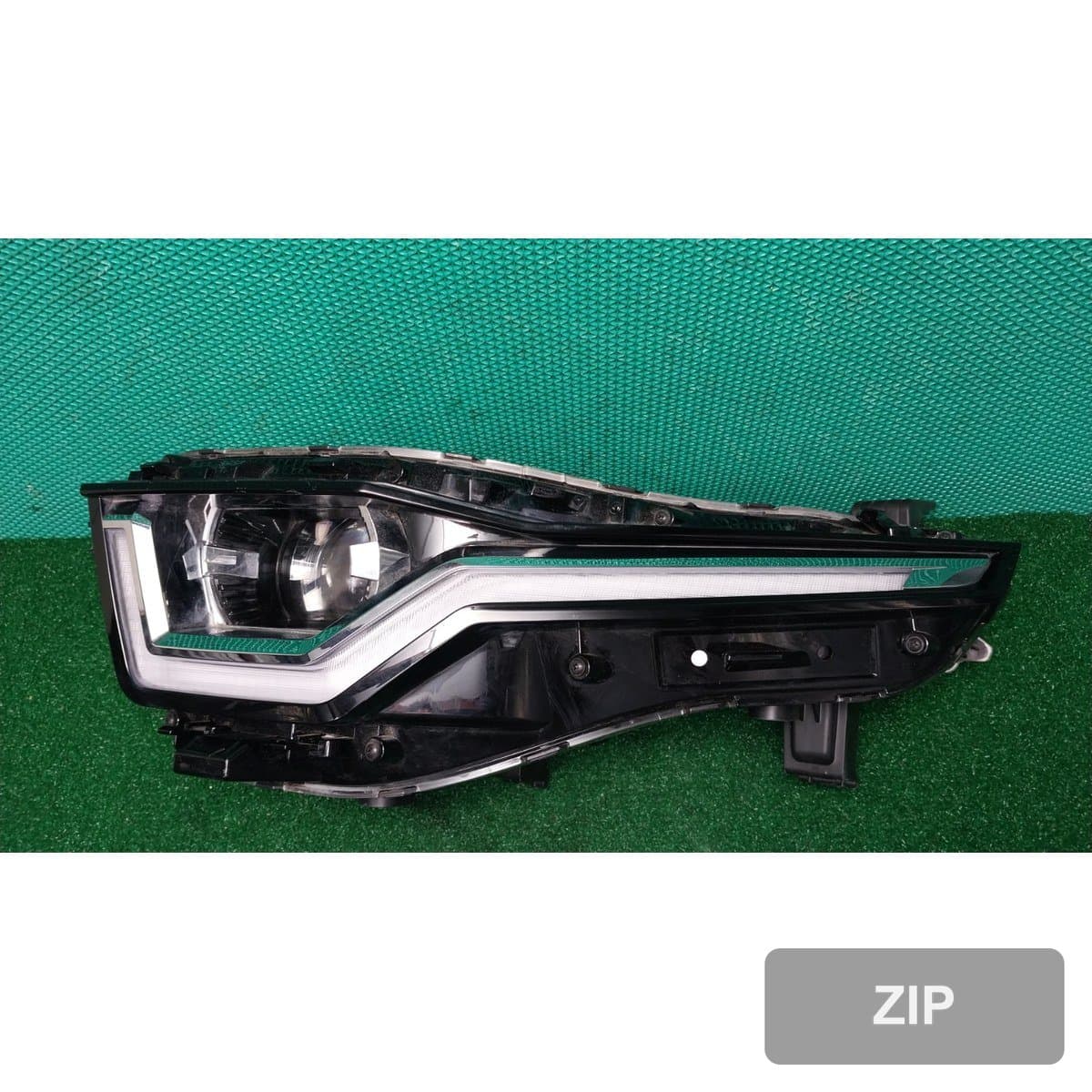 KG모빌리티 Torres 1.5 2WD T5 2023 — фара левая