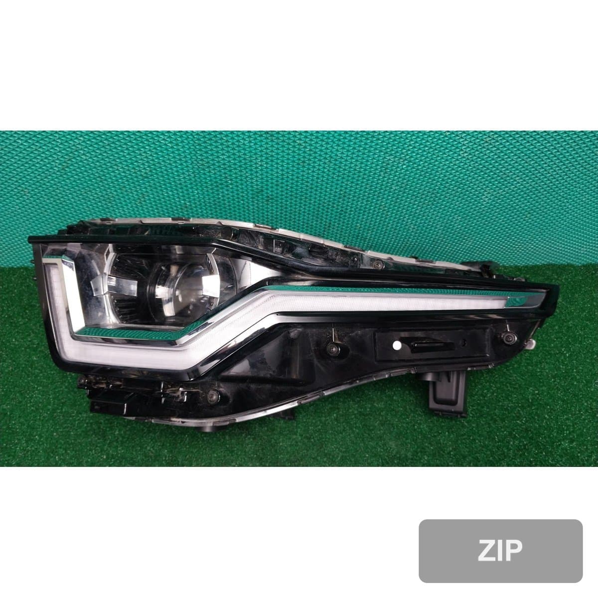 KG모빌리티 Torres 1.5 2WD T5 2023 — фара левая