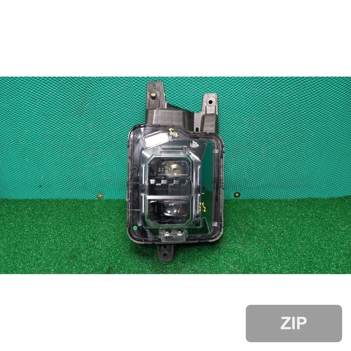 KG모빌리티 Torres EVX E5 2024 — фара левая
