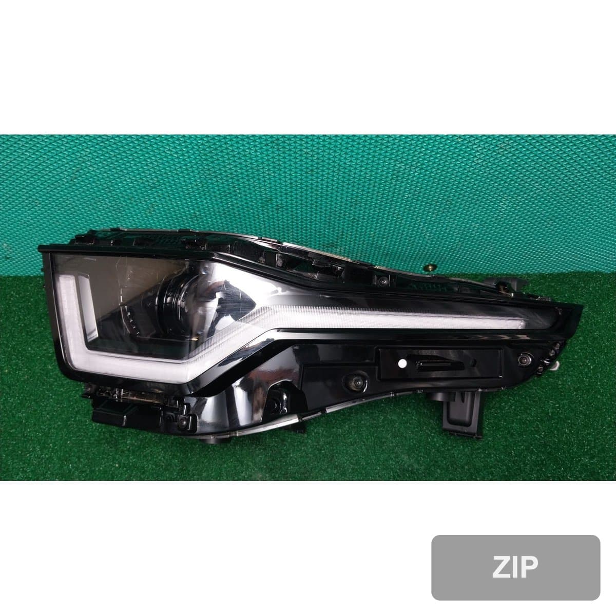 KG모빌리티(쌍용) Torres 1.5 2WD T5 2023 — фара левая
