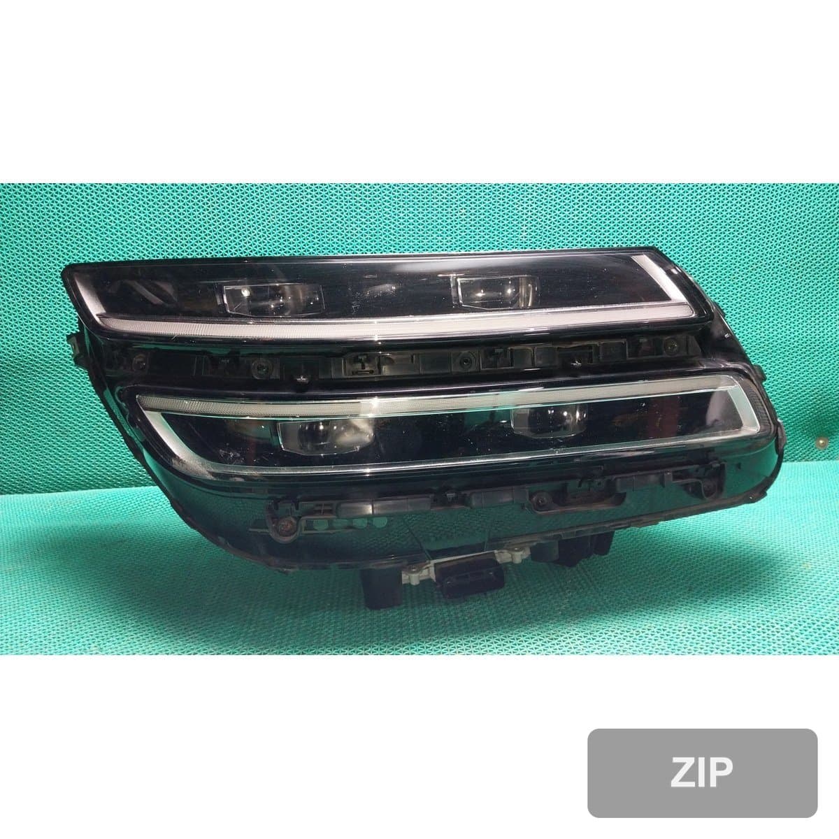 Genesis GV80 2020 — фара правая (пассажирская) 92102T6000