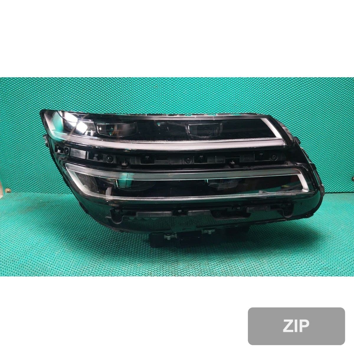 Genesis GV80 2022 — фара правая 92102T6
