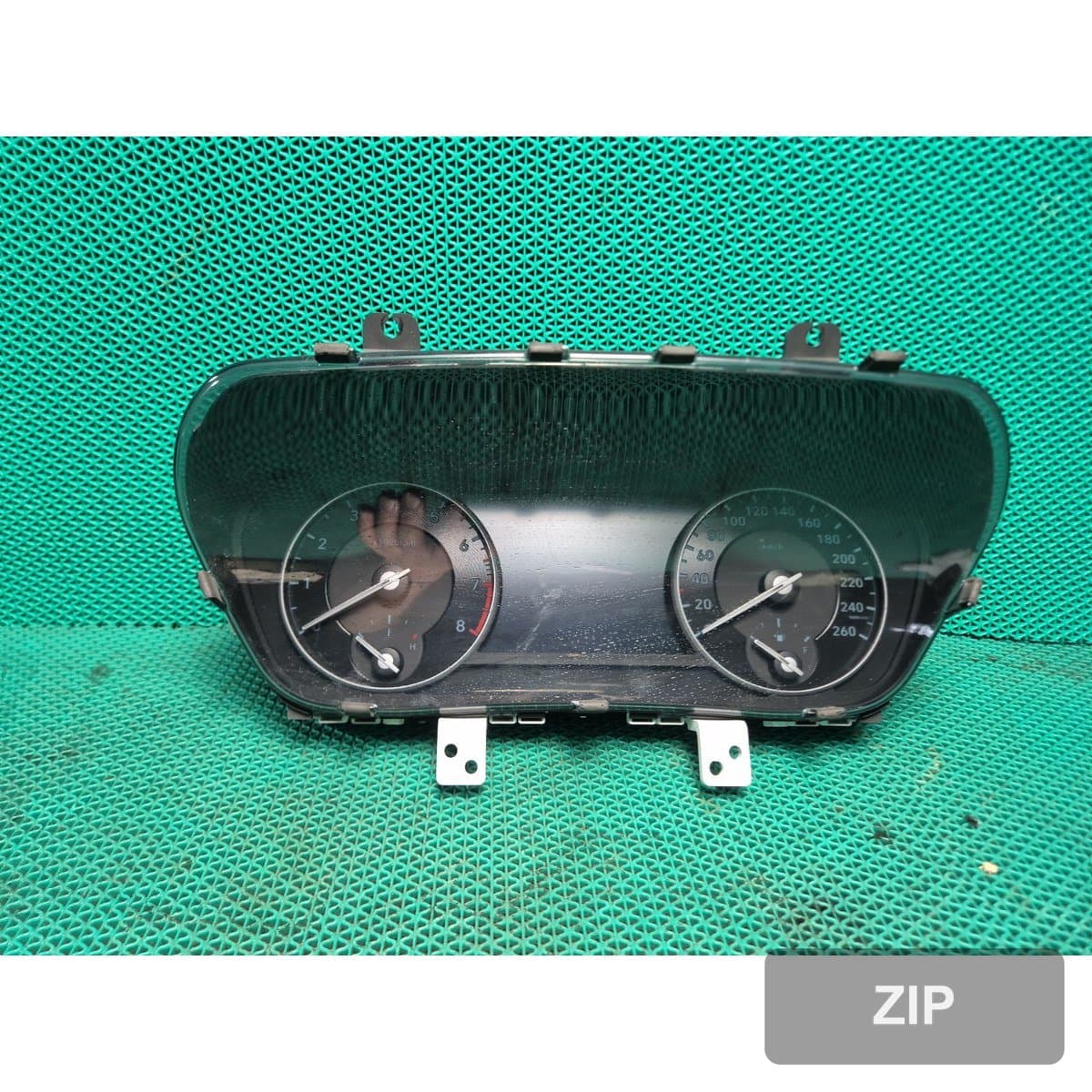 Genesis EQ900 2016 — щиток приборов 94003D2010
