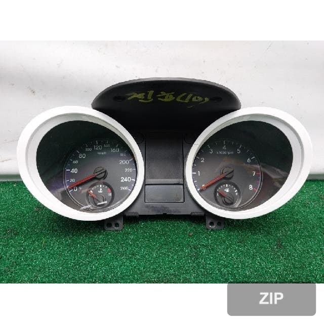 Hyundai Genesis Coupe 2010 — приборная панель 94003-2M000