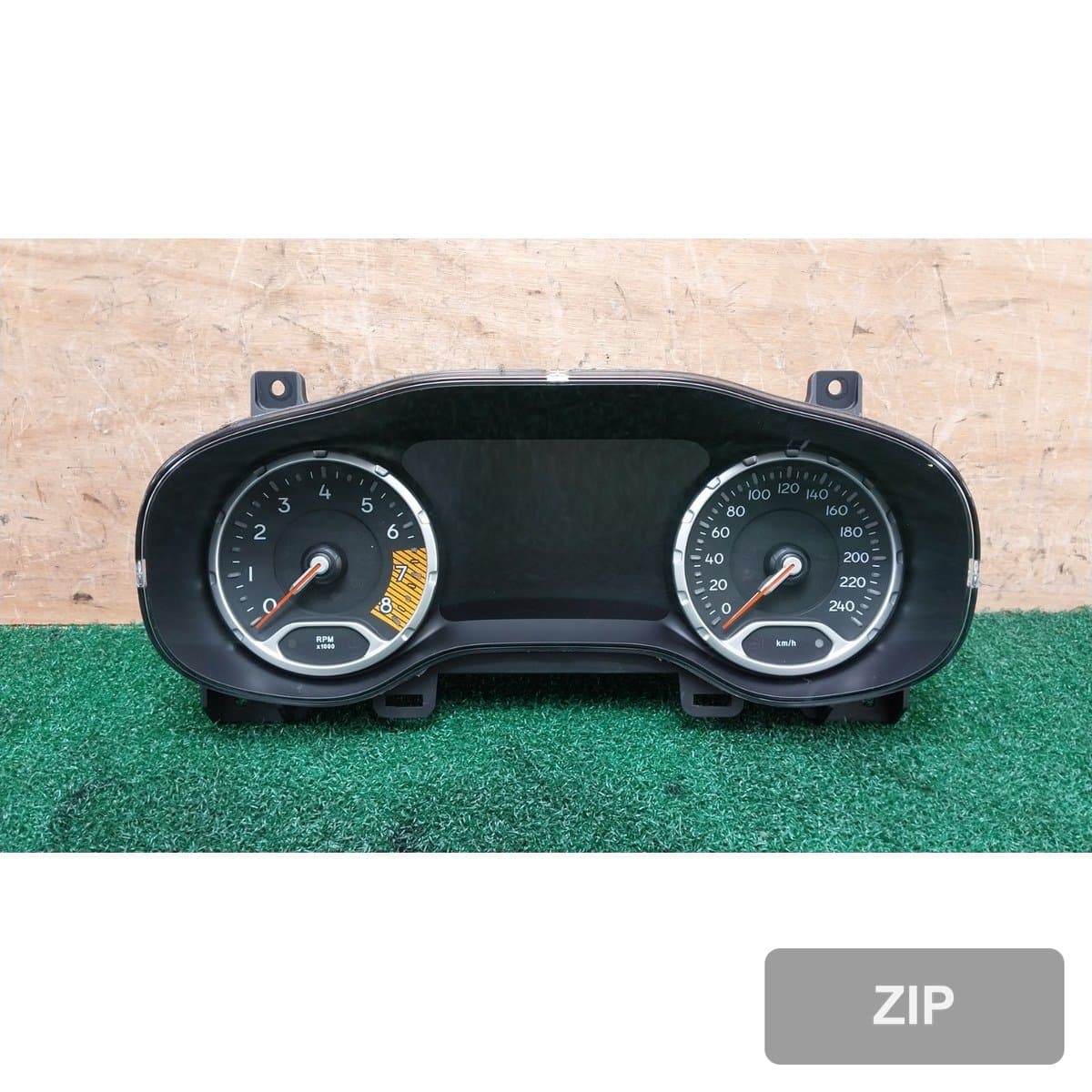 Jeep 2.4 Longitude High 2021 — панель приборов 735745595