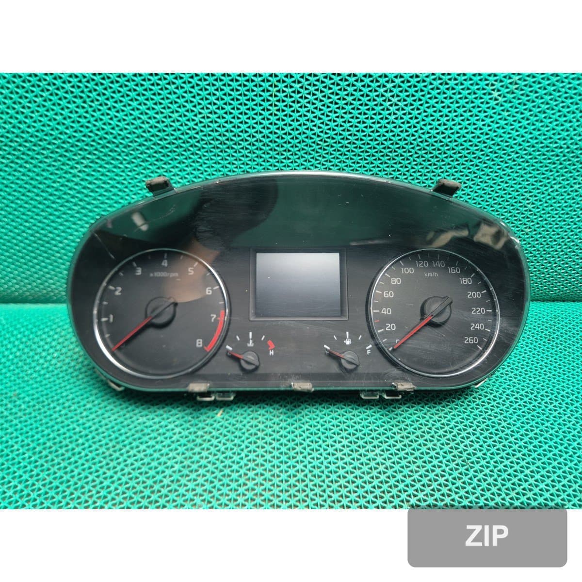 Kia The New K7 2013 — панель приборов 940233R000