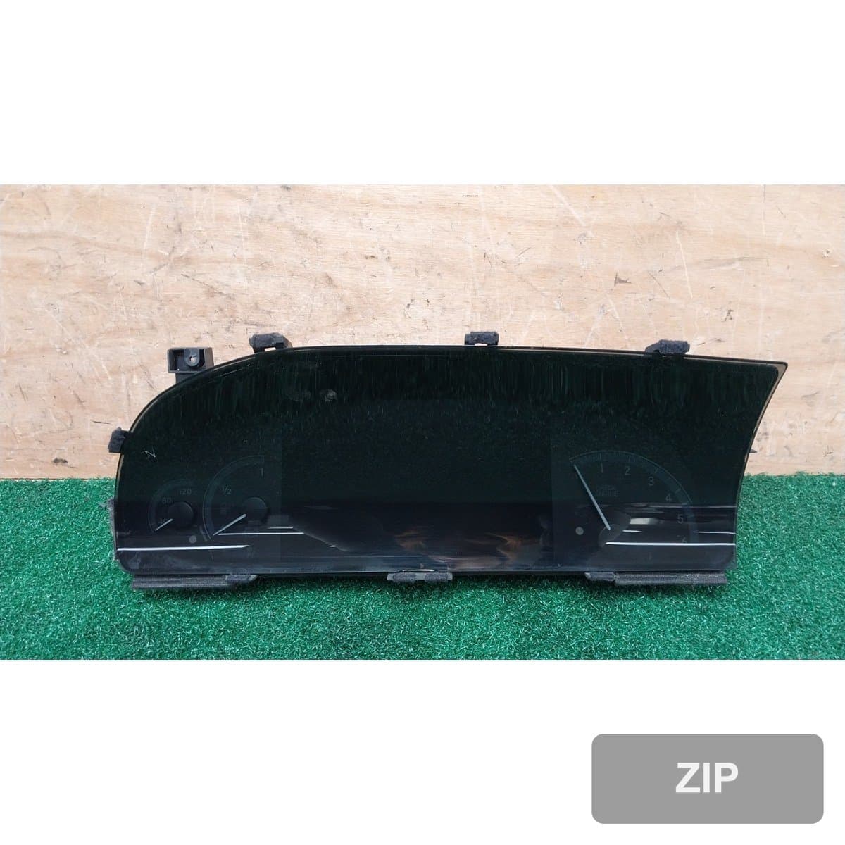 Mercedes-Benz S350 BlueTEC 2012 — приборная панель A2219005002
