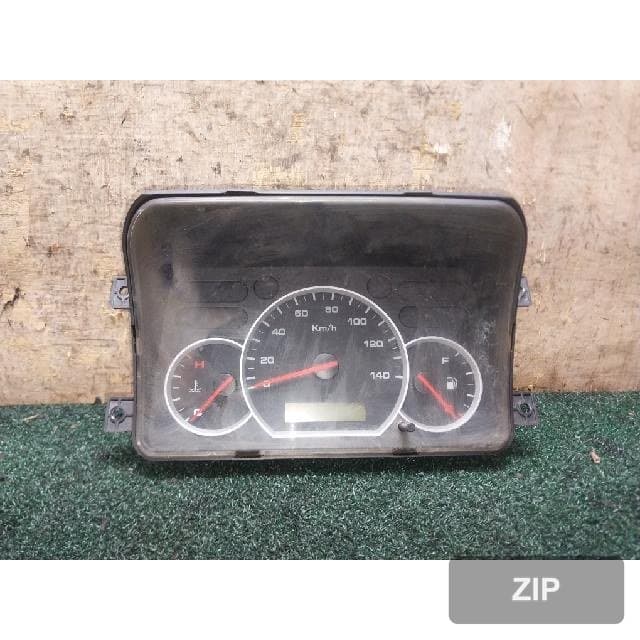 Chevrolet/GM Daewoo New Damas 2011 — приборная панель 96898035