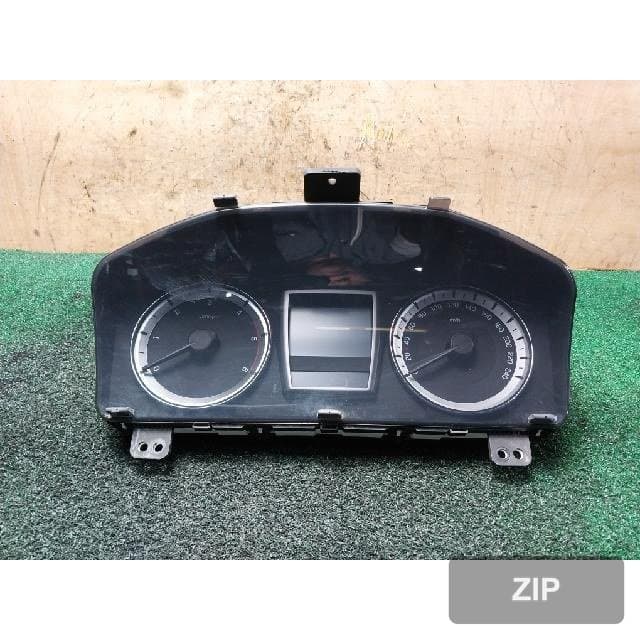KG모빌리티 Rexton G4 2019 — панель приборов 8021036110