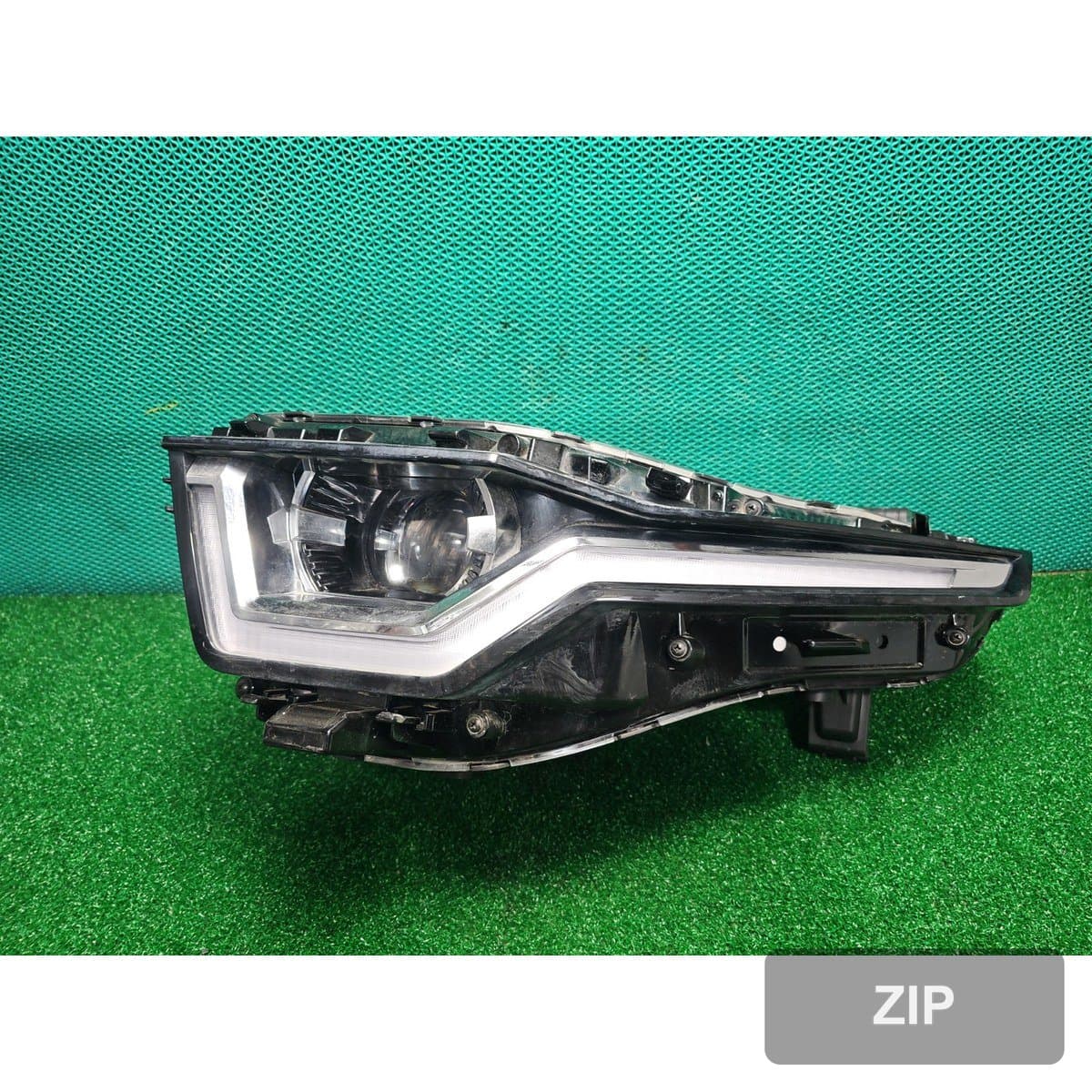 KG모빌리티 Torres 1.5 2WD T5 2024 — фара левая