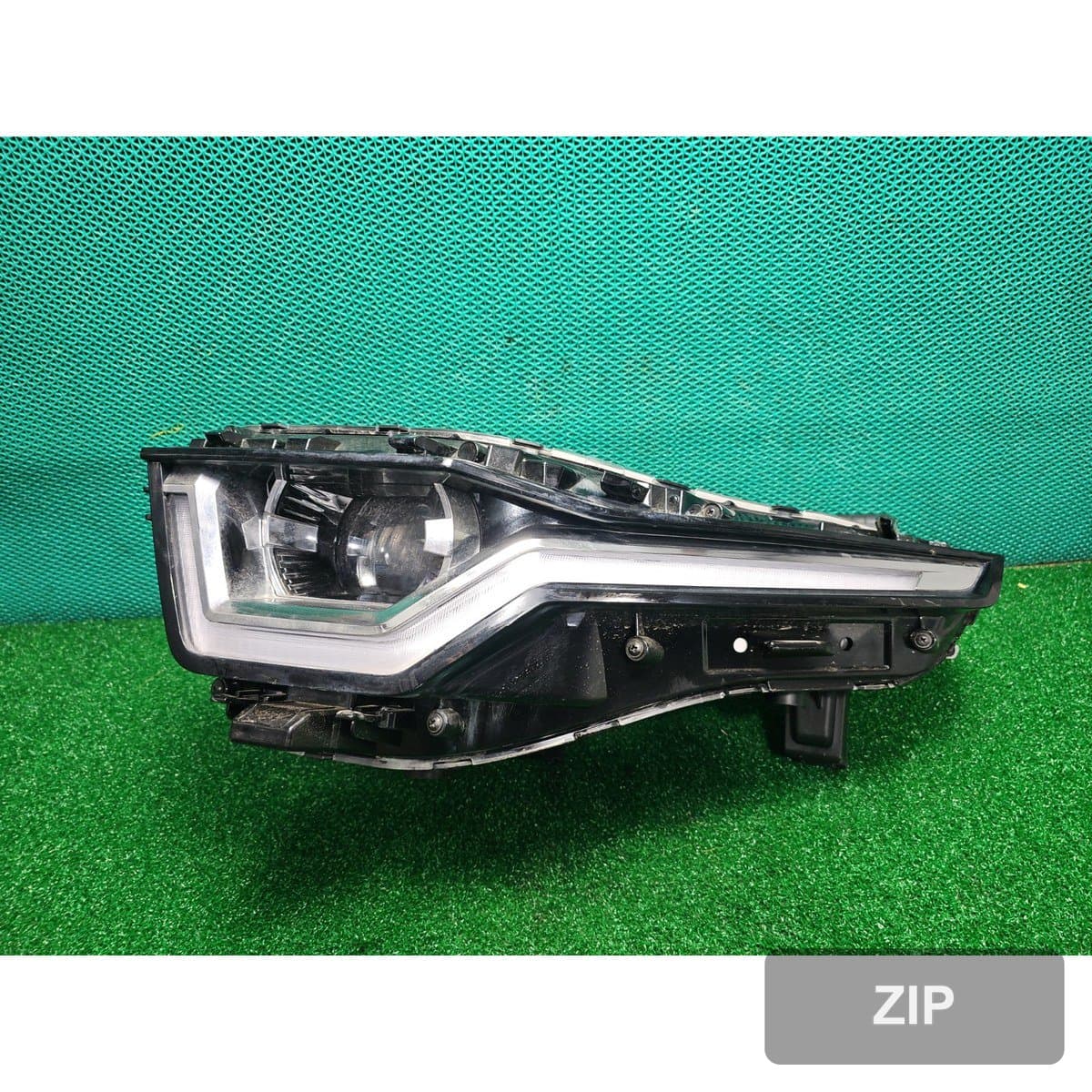 KG모빌리티 Torres 1.5 2WD T5 2024 — фара левая