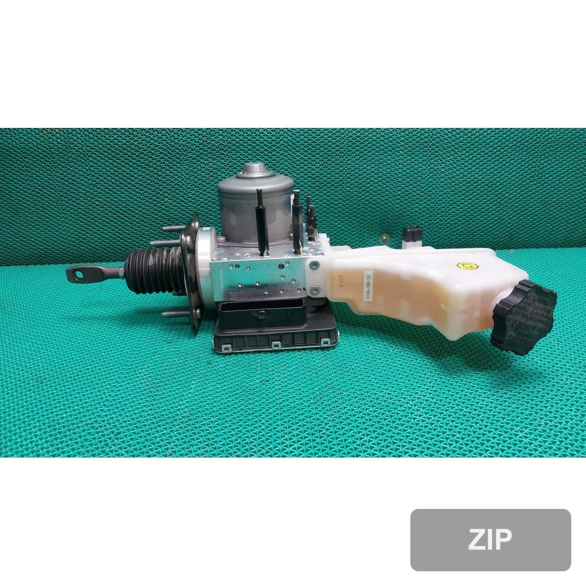 KG Mobility (Ssangyong) Torres EVX E5 2023 — блок ABS 4892042000