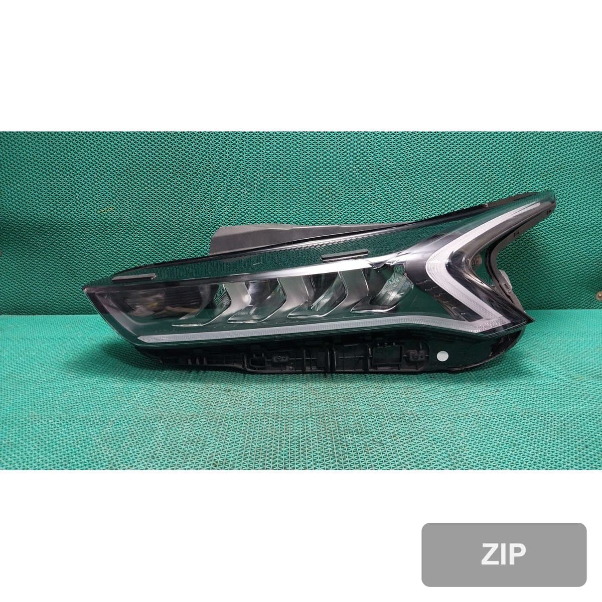 Kia K5 3 поколение 2021 — фара левая 92101L2000