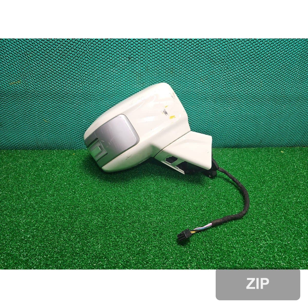 KG모빌리티 Torres EVX E5 2024 — боковое зеркало правое