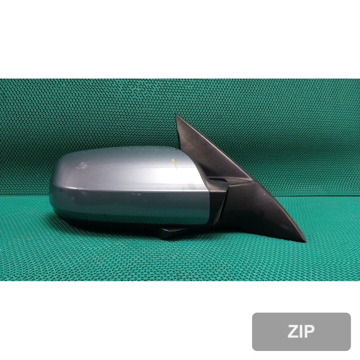 Nissan Altima 2010 — боковое зеркало правое 96301ZX08B