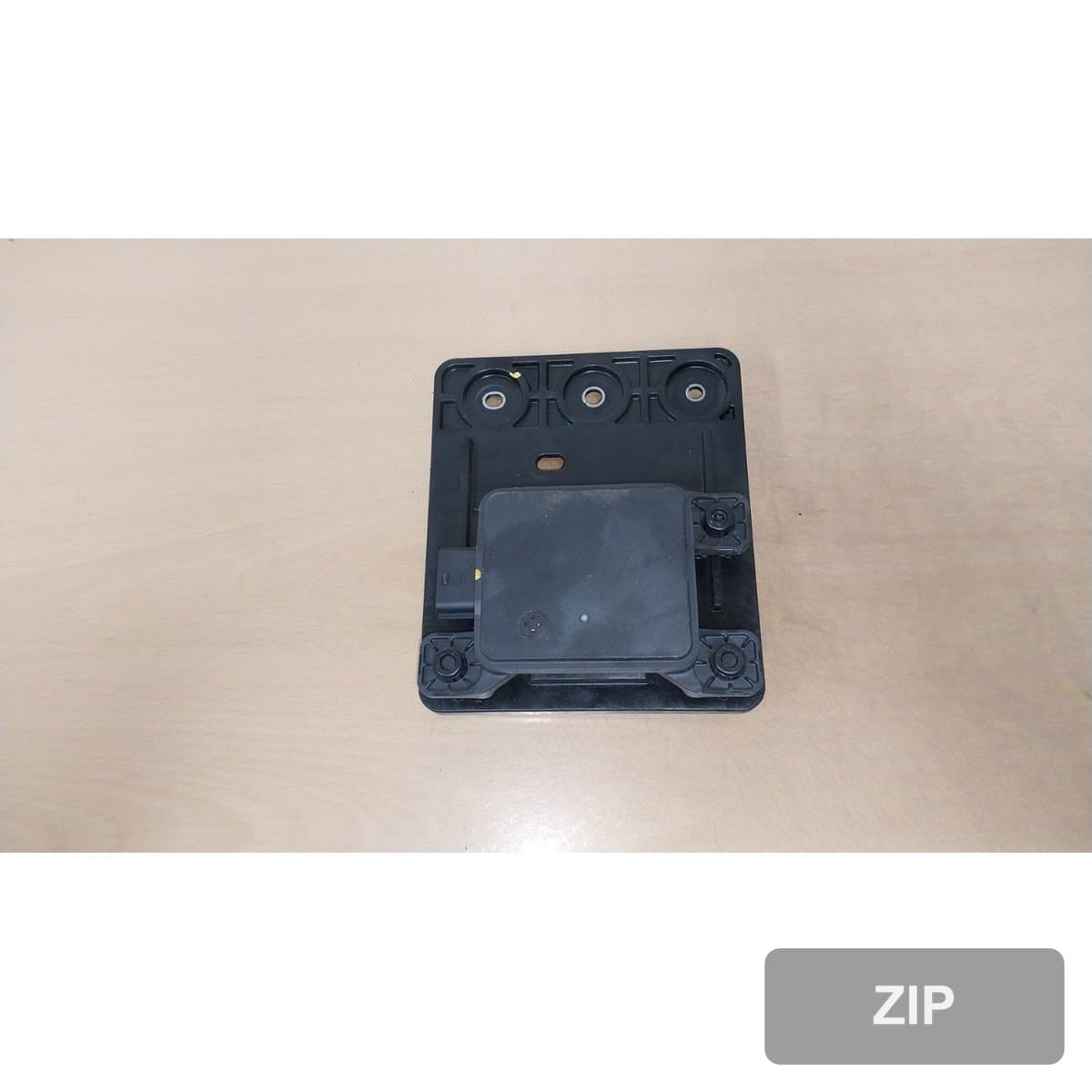 KG모빌리티(쌍용) Torres EVX E5 2023 — датчик 4981042000