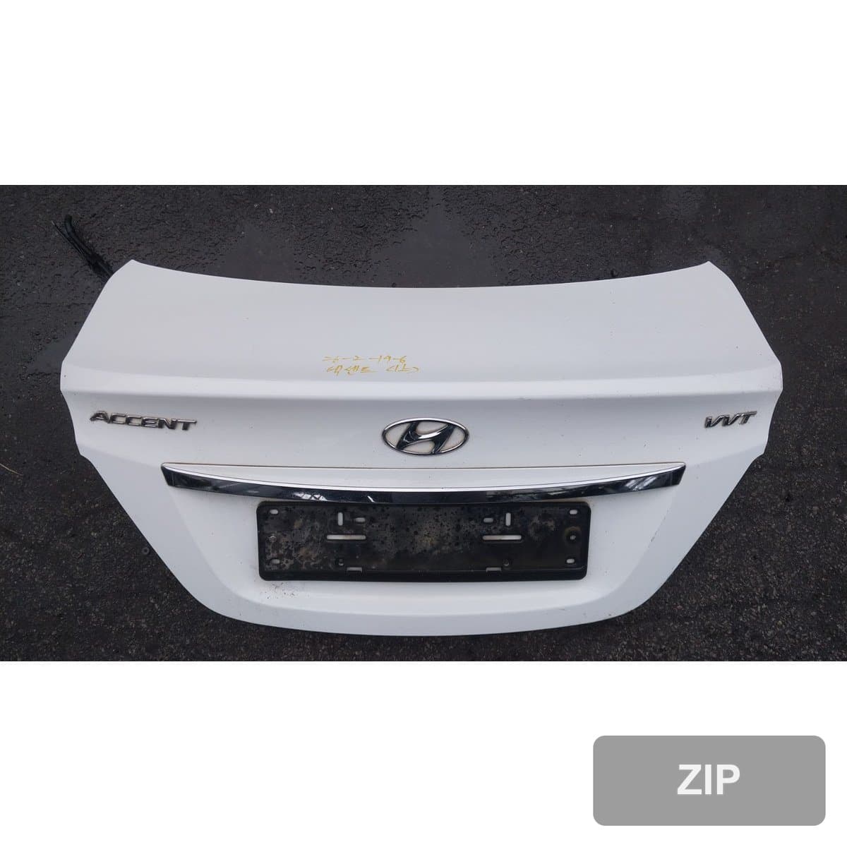 Hyundai Accent RB 2015 — крышка багажника