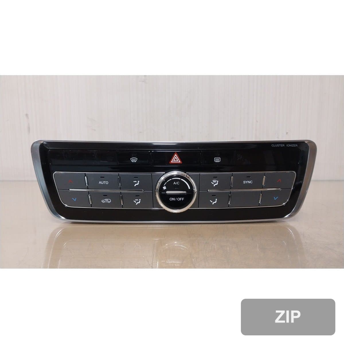 KG Mobility (Ssangyong) Rexton G4 2019 — регулятор отопления и кондиционера 6871036000