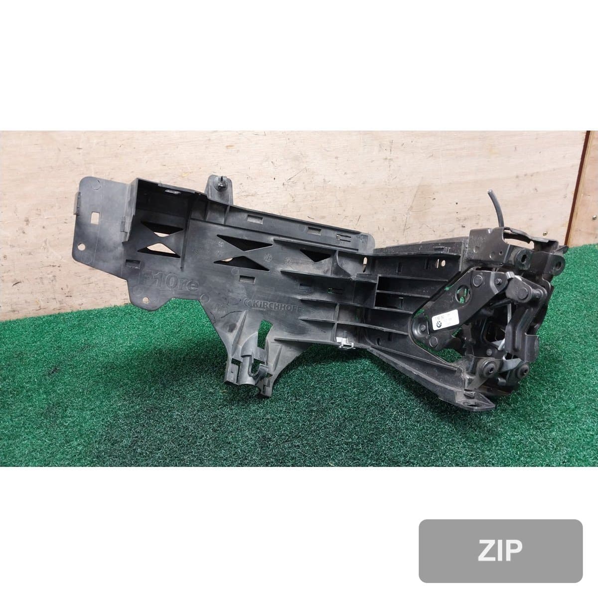 Прочая деталь BMW 528i xDrive 718376211