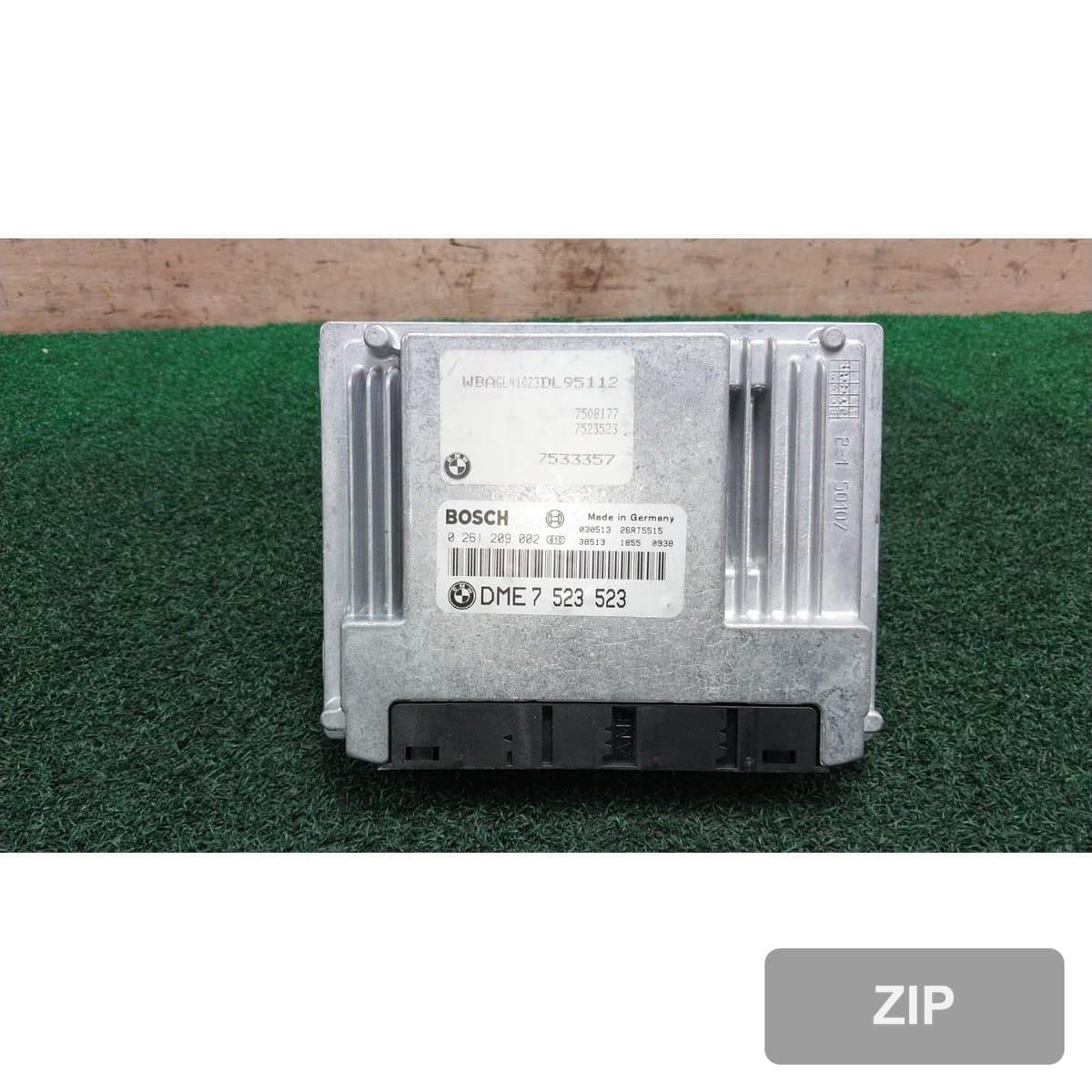 Блок управления двигателем ECU