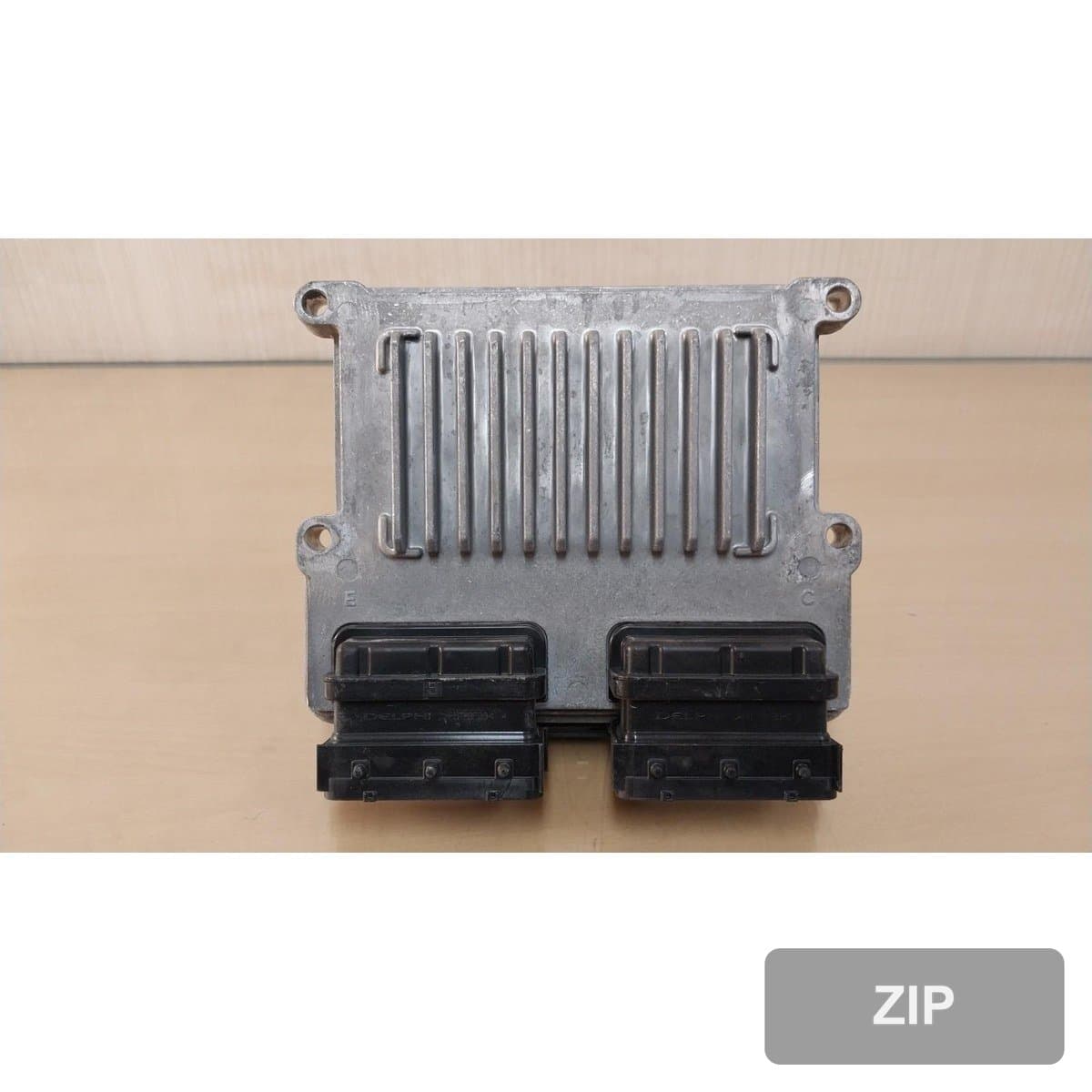 Блок управления двигателем ECU