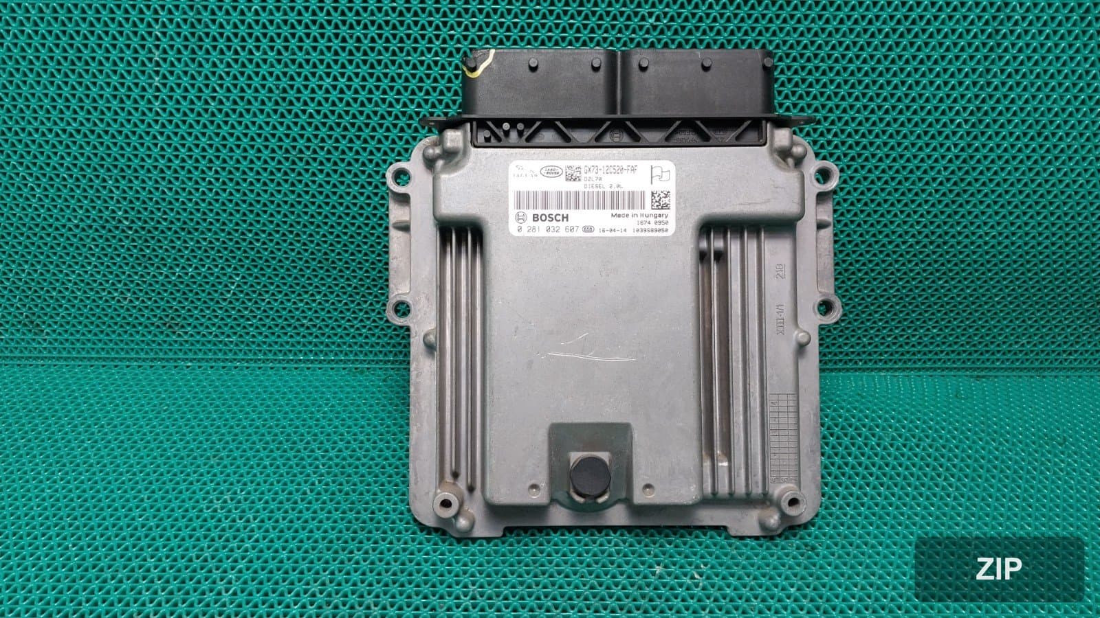 Блок управления двигателем ECU