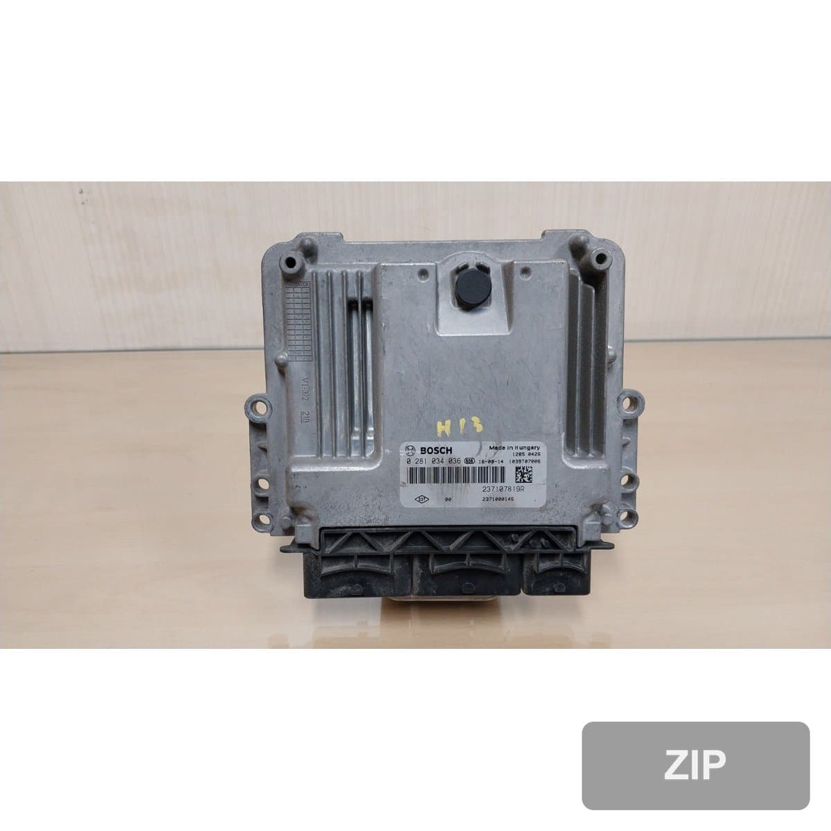 Блок управления двигателем (ECU) 237100014S