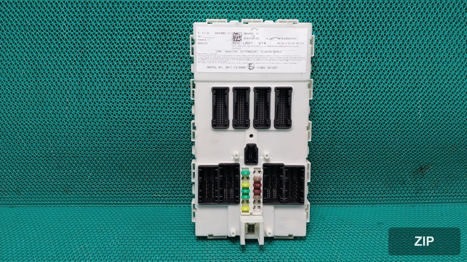 Блок управления кузовом BCM (ETACS)