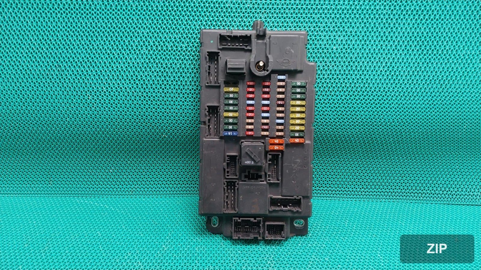Блок управления BCM (ETACS)