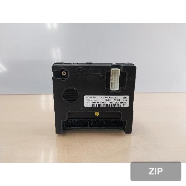 Блок управления BCM (ETACS) 95400-2B130