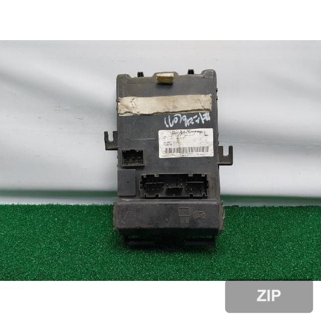 Блок BCM (ETACS) 7R3T-14B476-CC