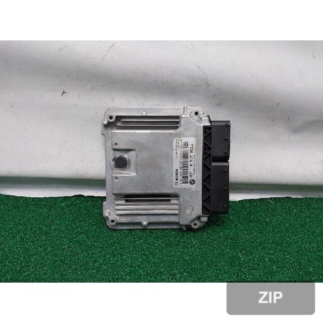 Блок управления двигателем ECU