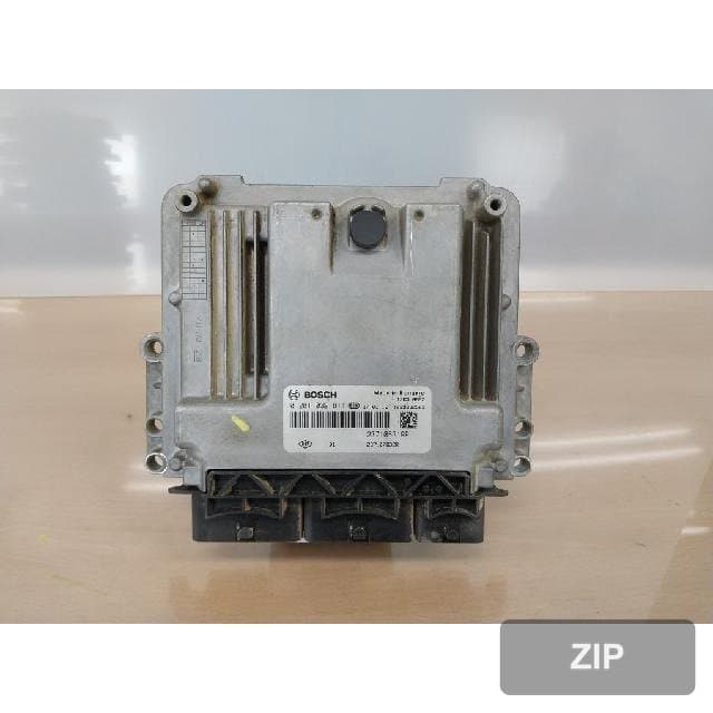 Блок управления двигателем (ECU) 237107632R