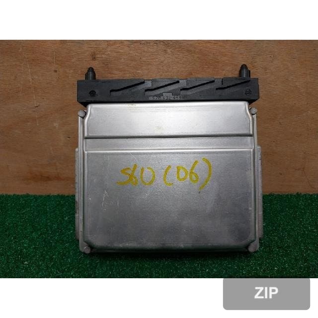 Блок управления двигателем ECU