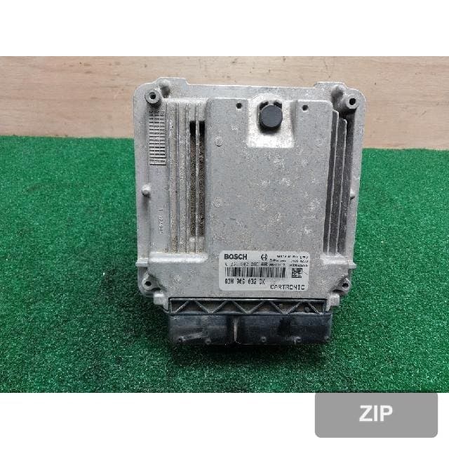 Блок управления двигателем ECU