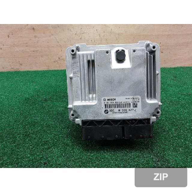 Блок управления двигателем ECU
