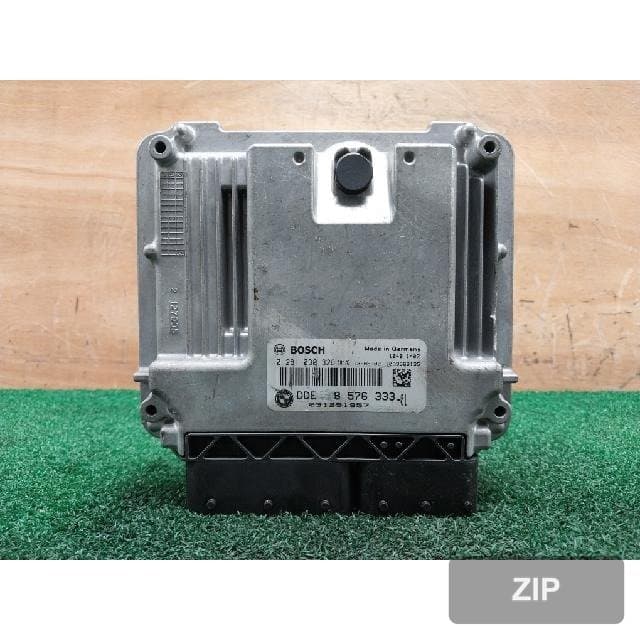 Блок управления двигателем ECU