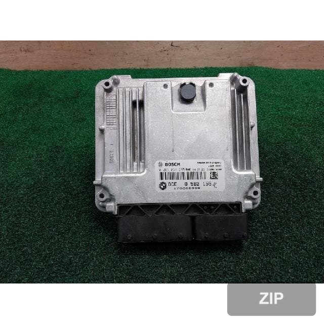 Блок управления двигателем ECU