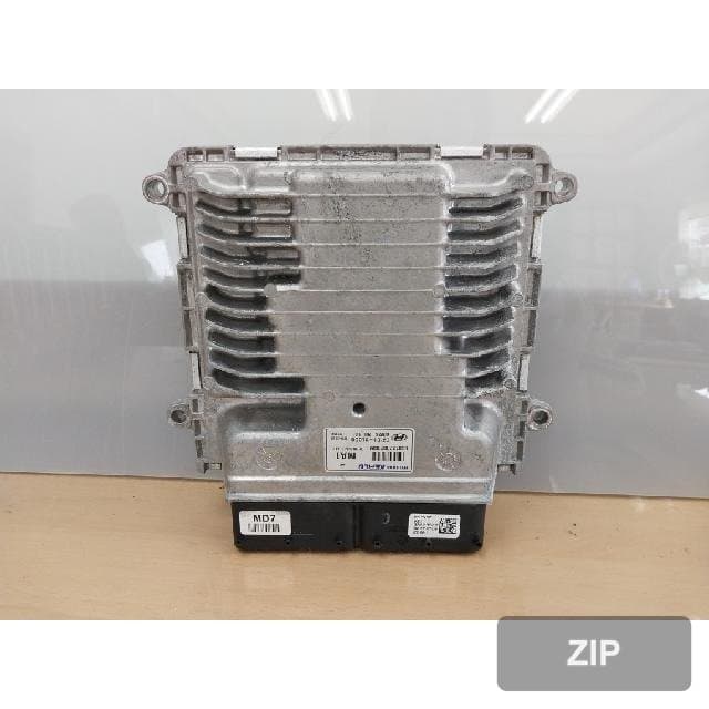 Блок управления двигателем ECU